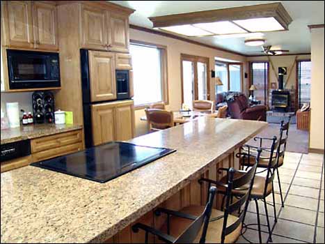 07-KitchenView2